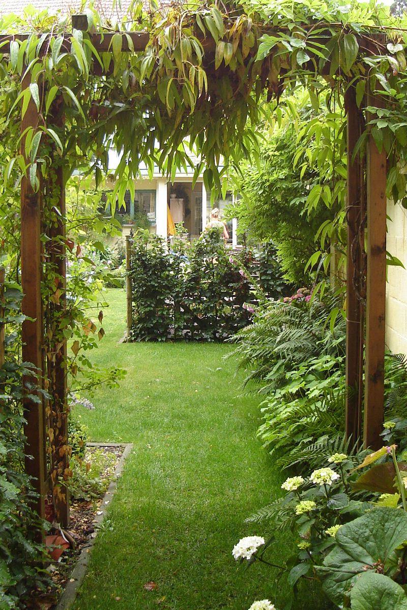 Mobiliseren Elektronisch Verplaatsing Tuinen in beeld: Een kleine romantische stadstuin | Habitos.be