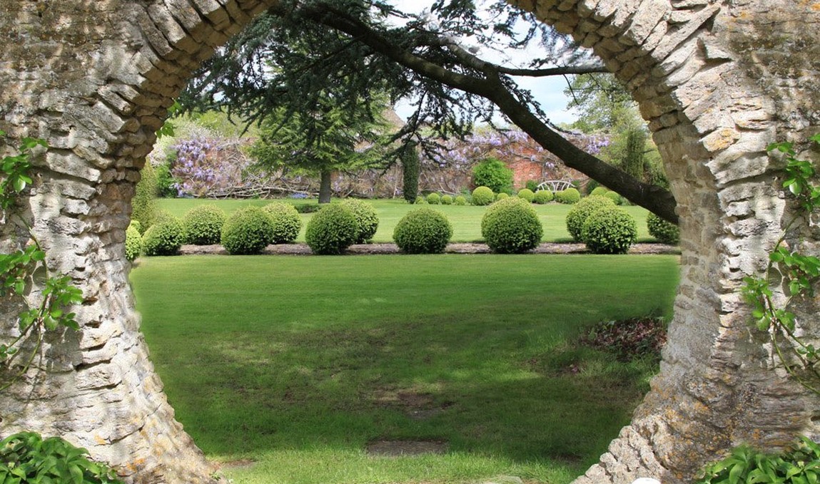 Tuinposter Doorkijkje