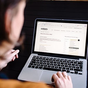 Colora